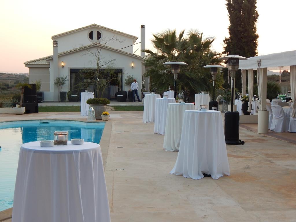 Villa Vravrona Tower & Suites Markópoulon Kamer foto