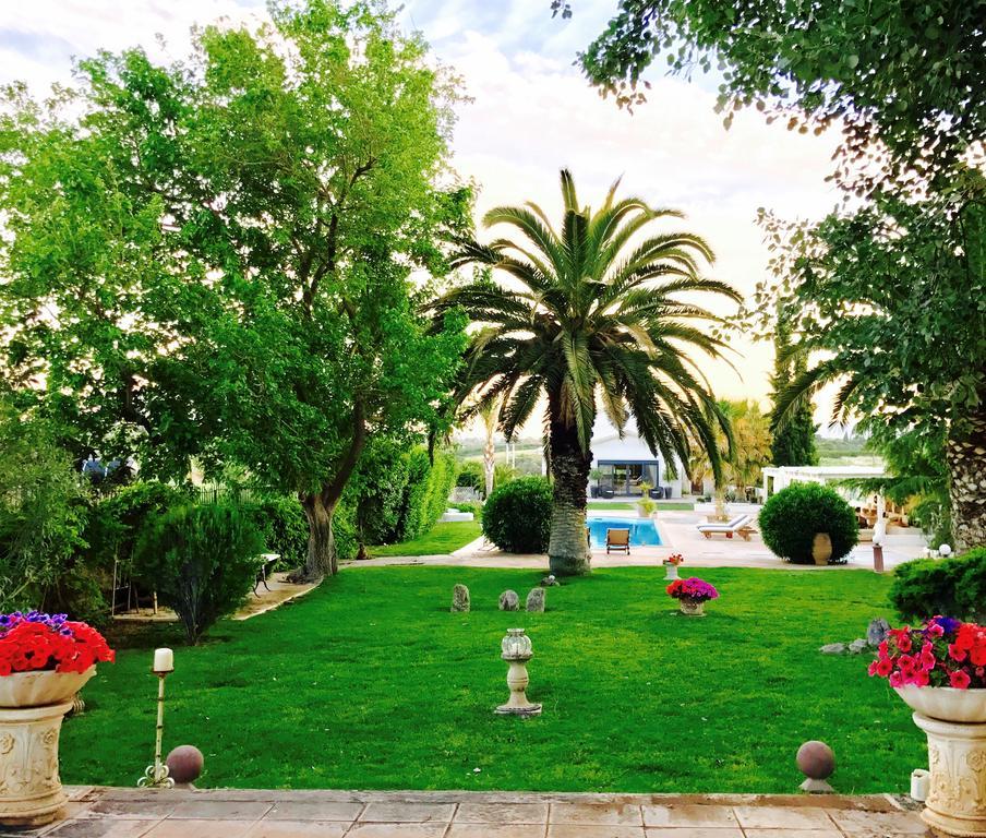 Villa Vravrona Tower & Suites Markópoulon Buitenkant foto